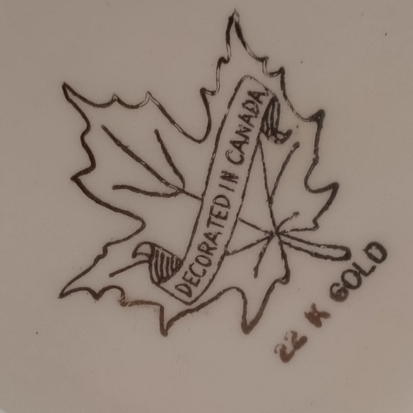 Antique Wild Rose Alberta souvenir dish 22k double handled bowl with lid - Picture 3 of 13